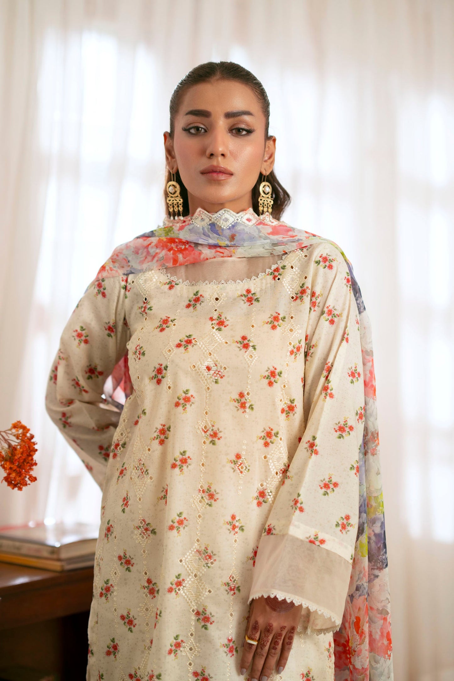 Supreme Lawn Digital Print Embroidery
