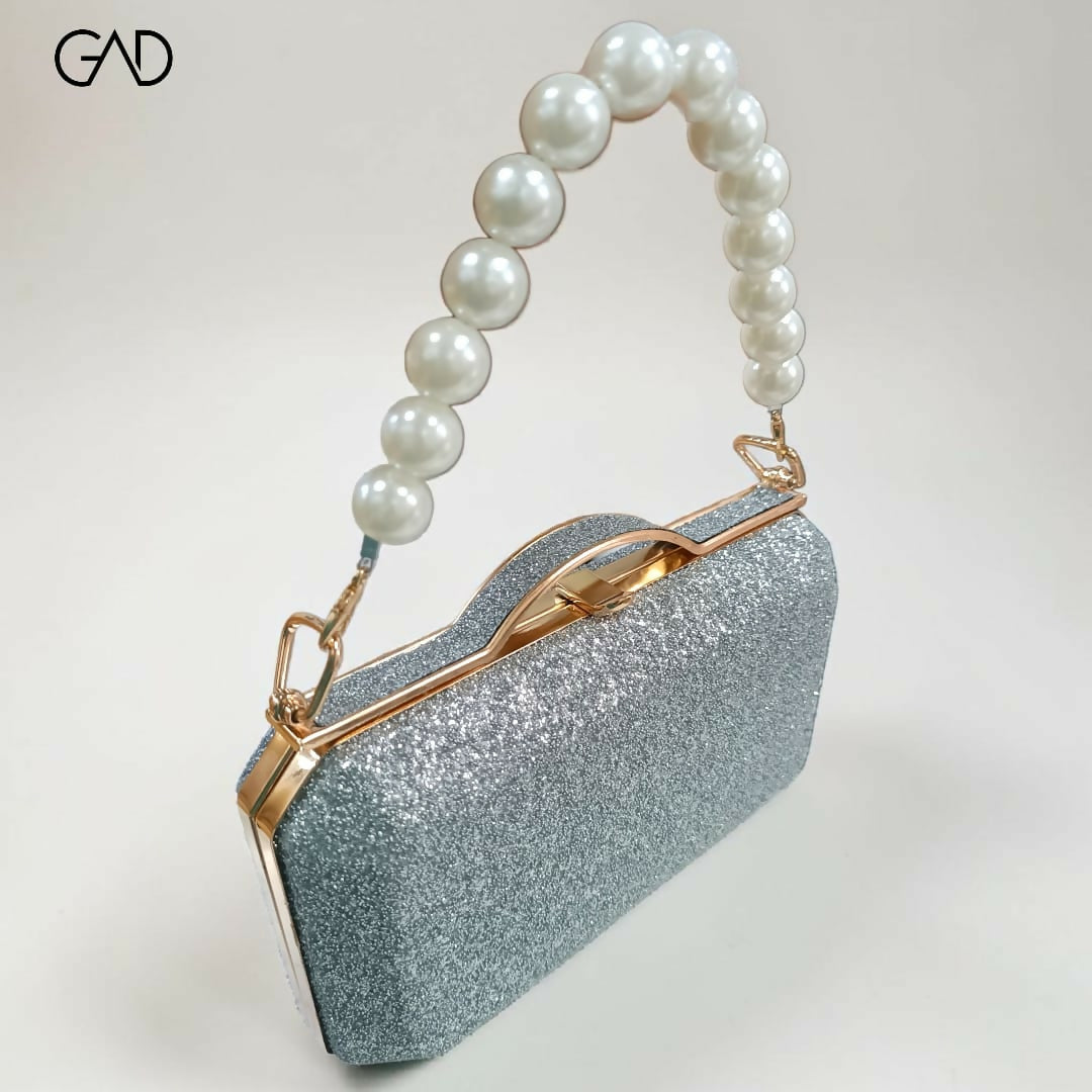 Elegant Glitter Clutch