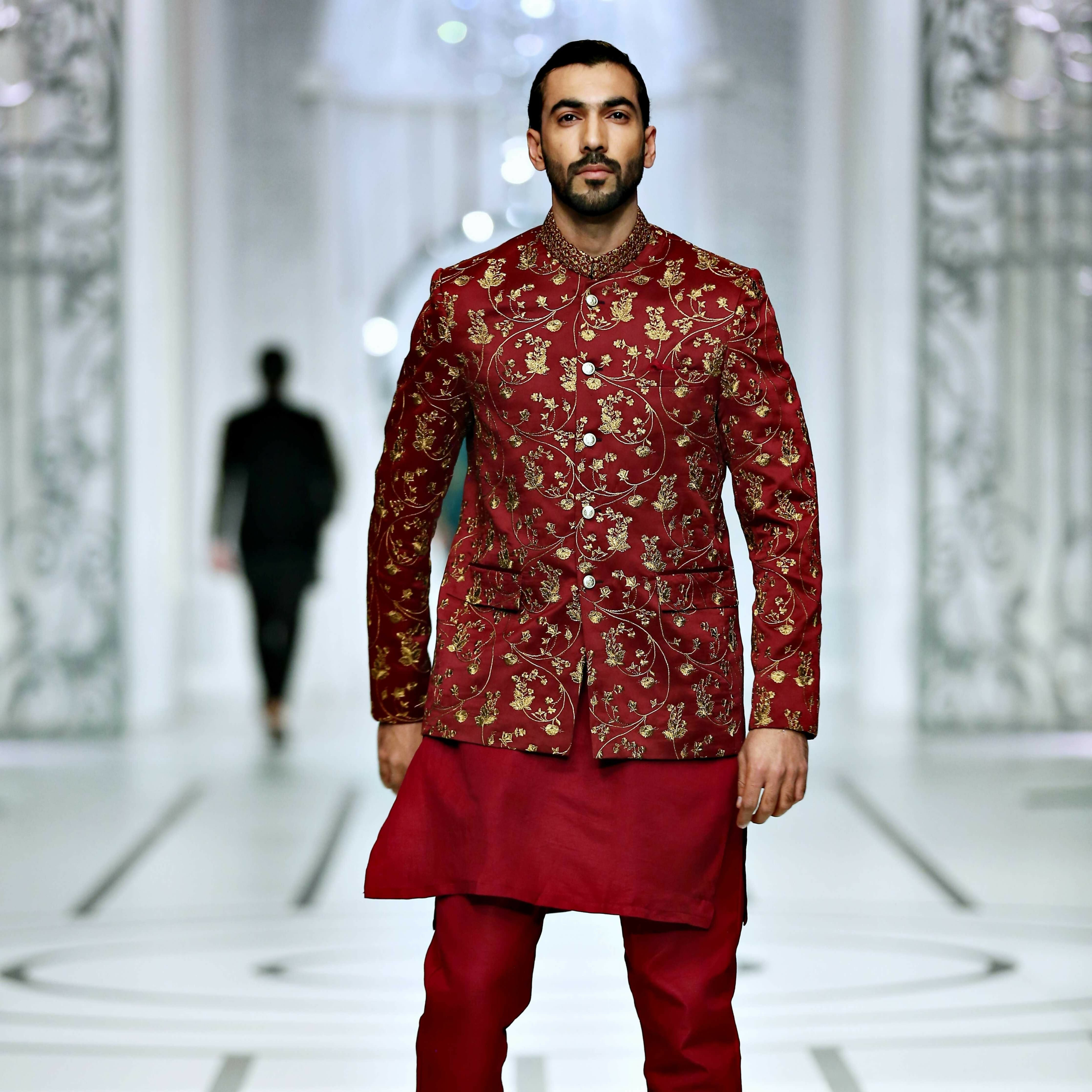 BCW PC 47 Maroon Copper Prince Coat