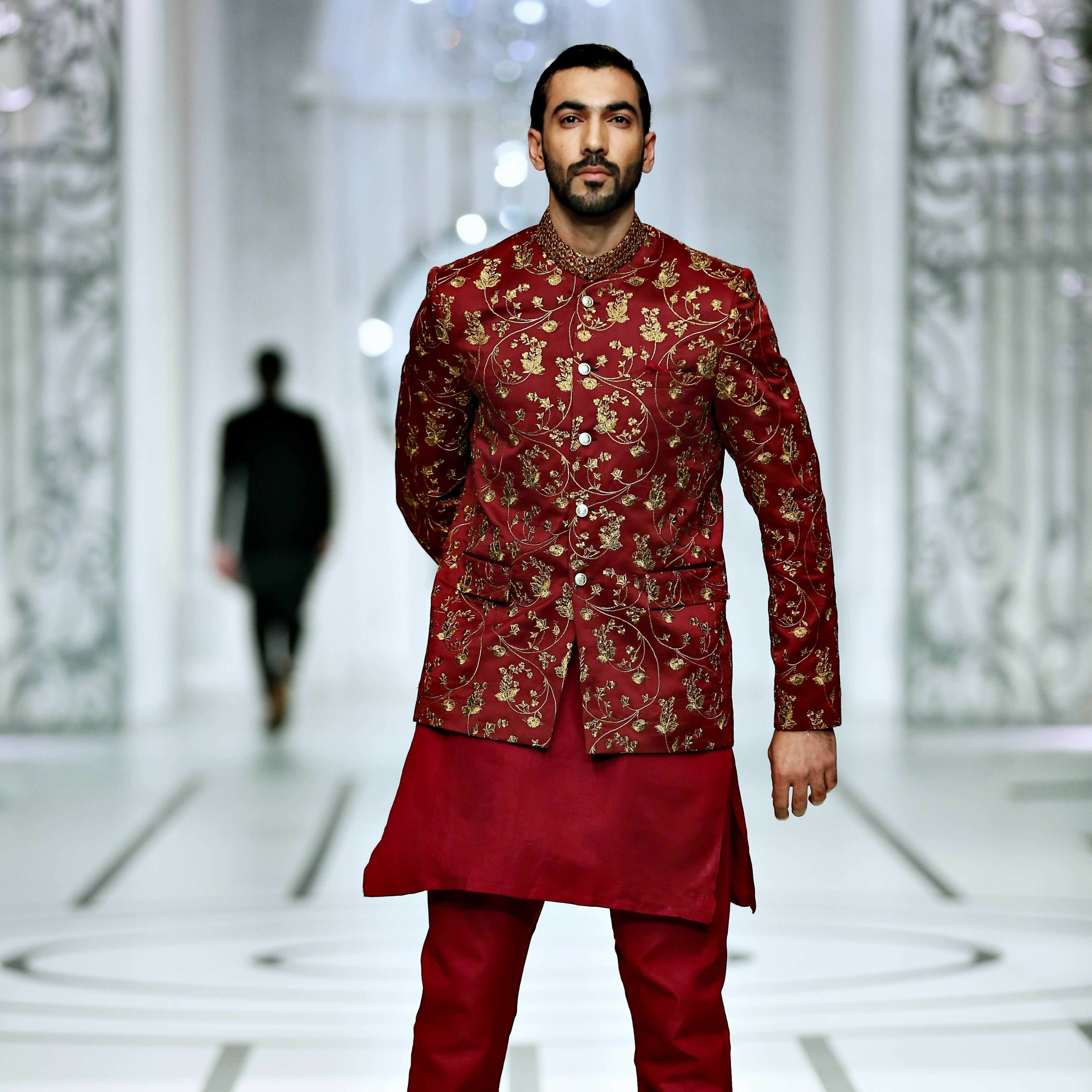 BCW PC 47 Maroon Copper Prince Coat
