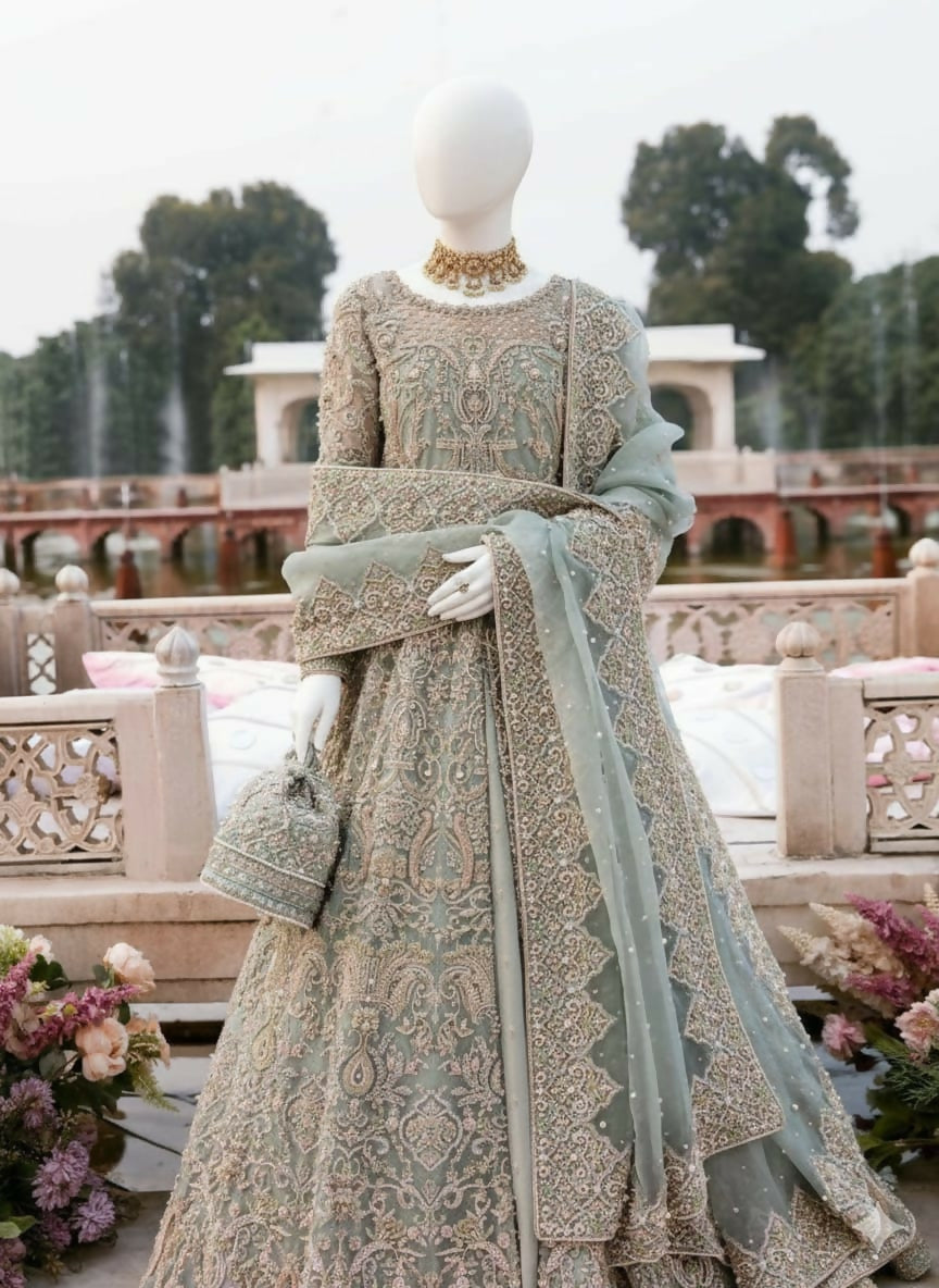 Saleha by Kawanl Malik |10060