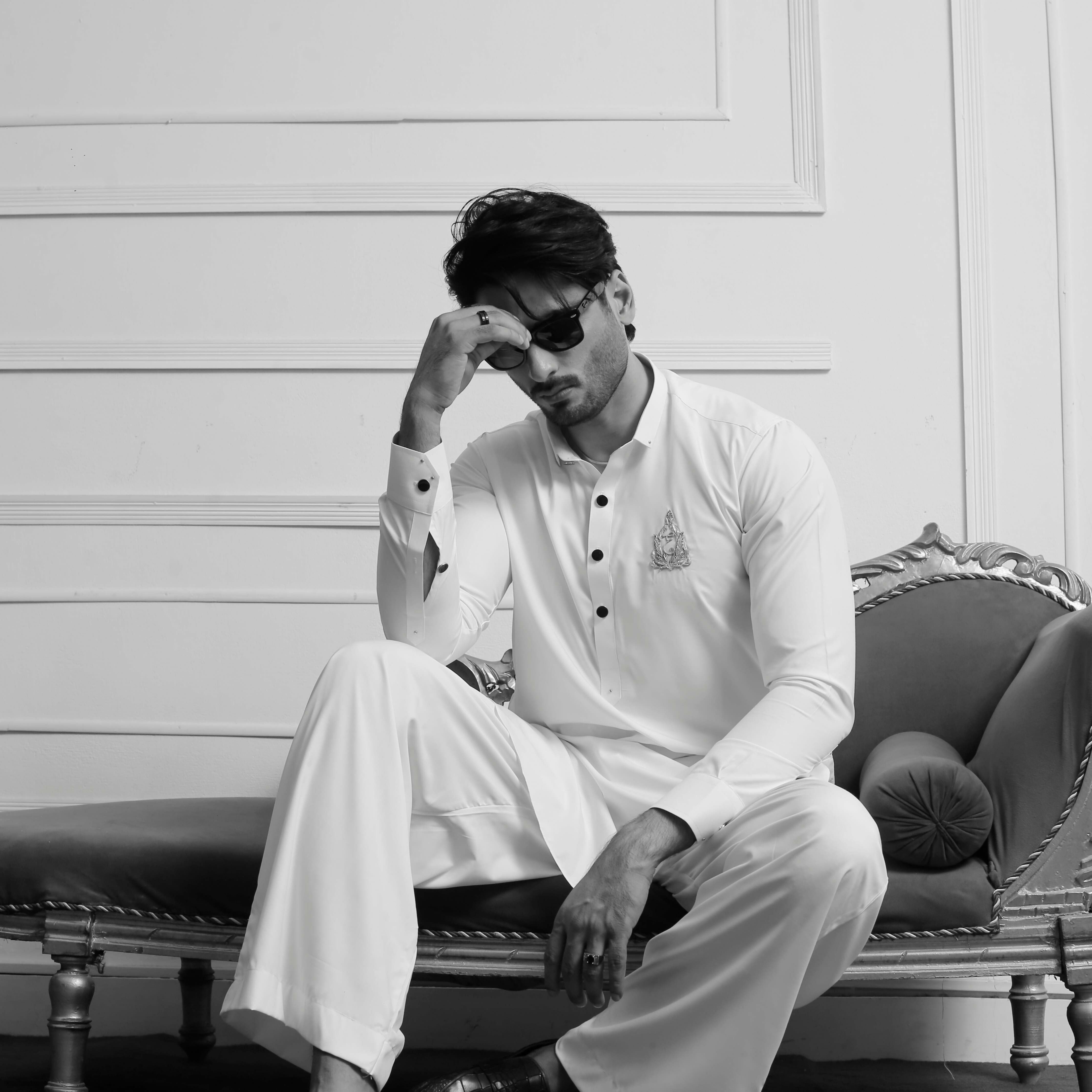 ER 800 Shining Bosci Executive Kameez Farshi Trouser