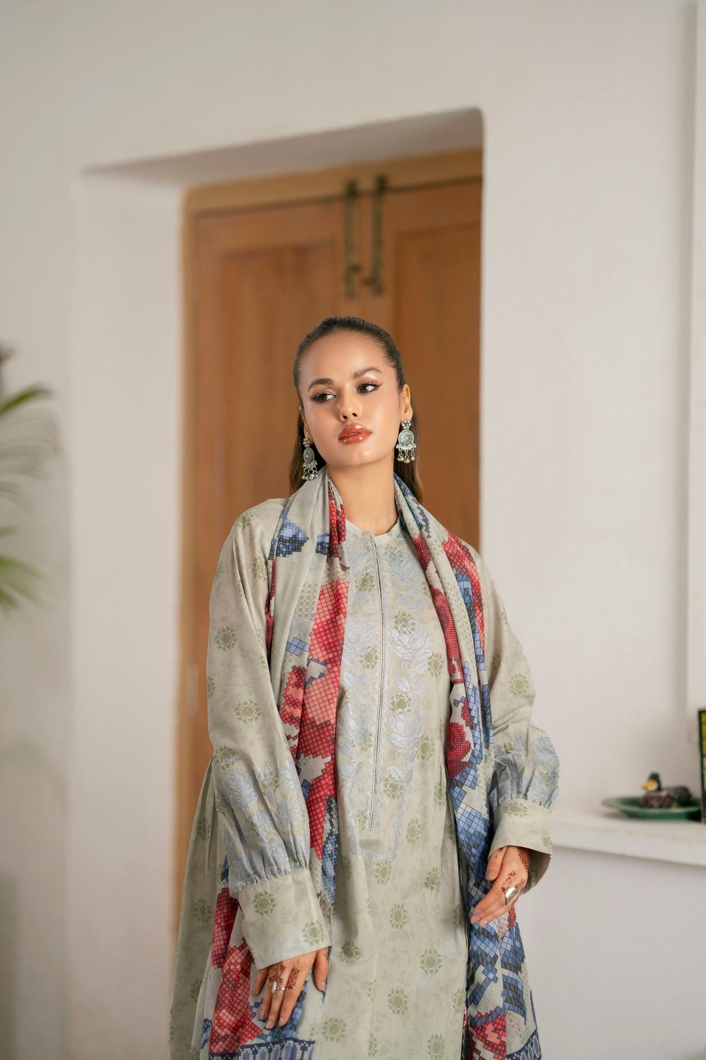 Cotton Lawn Digital Print Embroidery