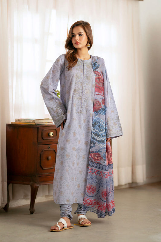 Women wearing Phulkari outfit
