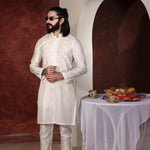CK 761 White Chikankari Kurta
