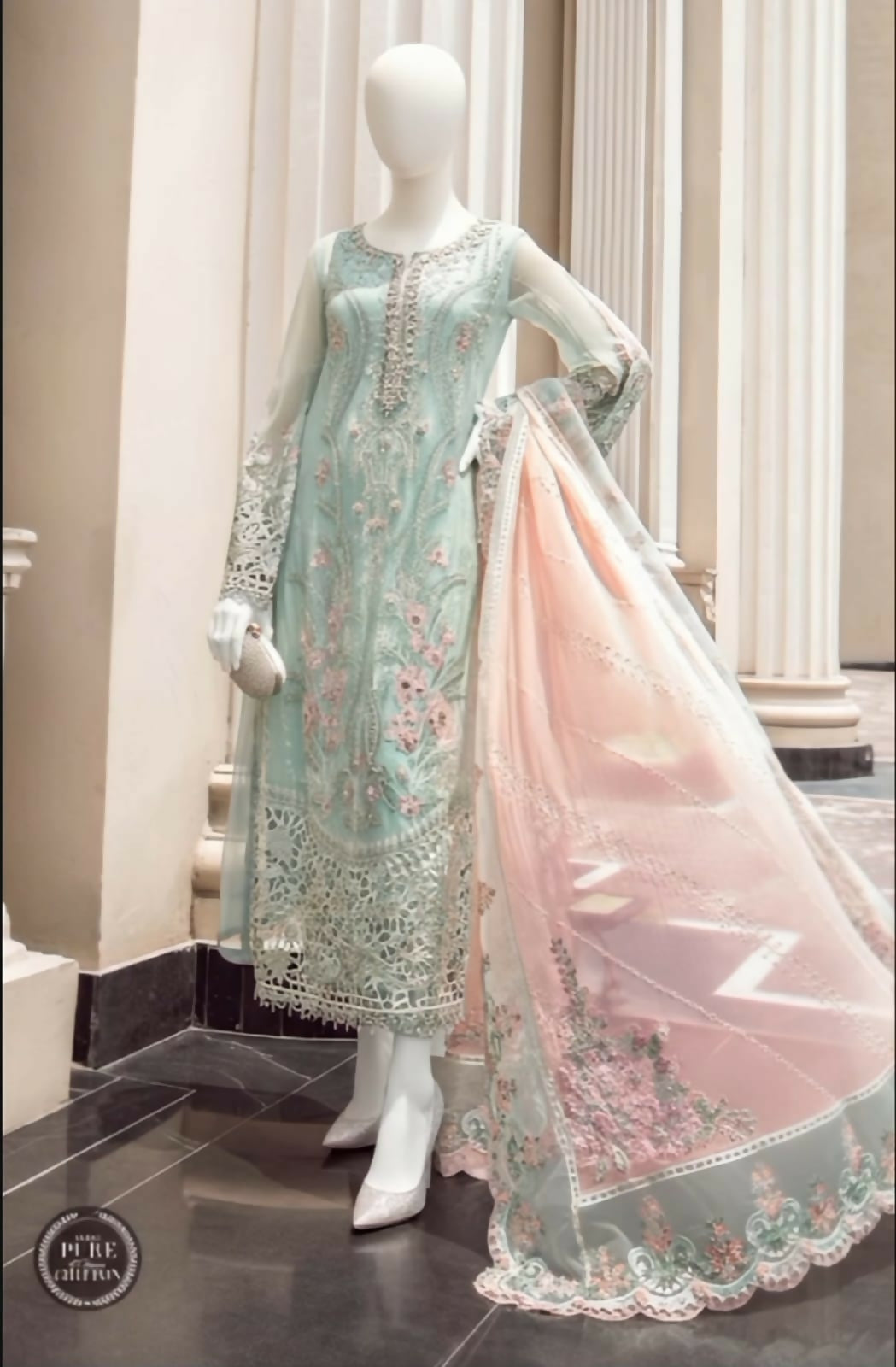 Maria.B – D4 (Champagne Gold Chiffon)