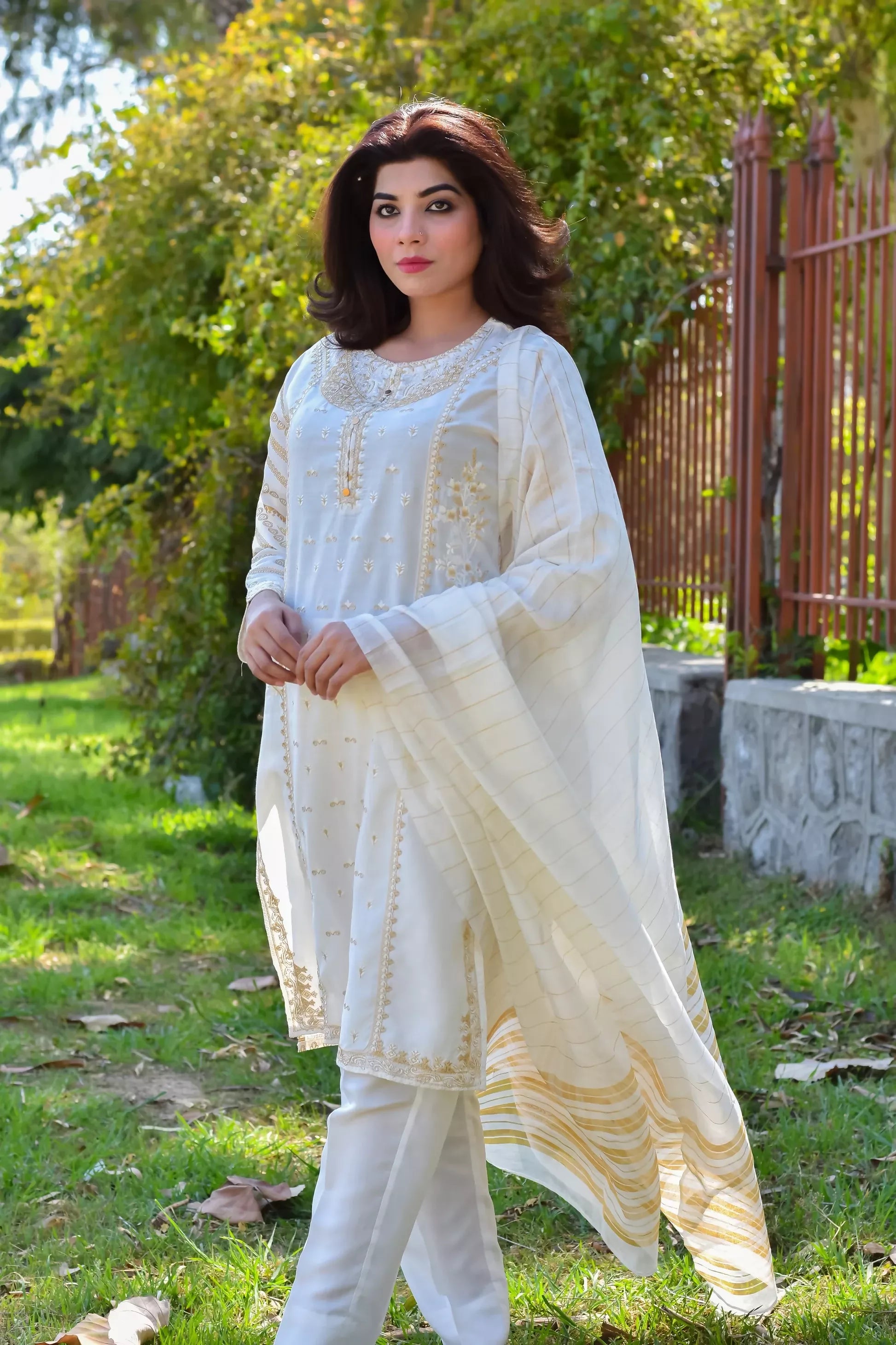 Blush Elegance White