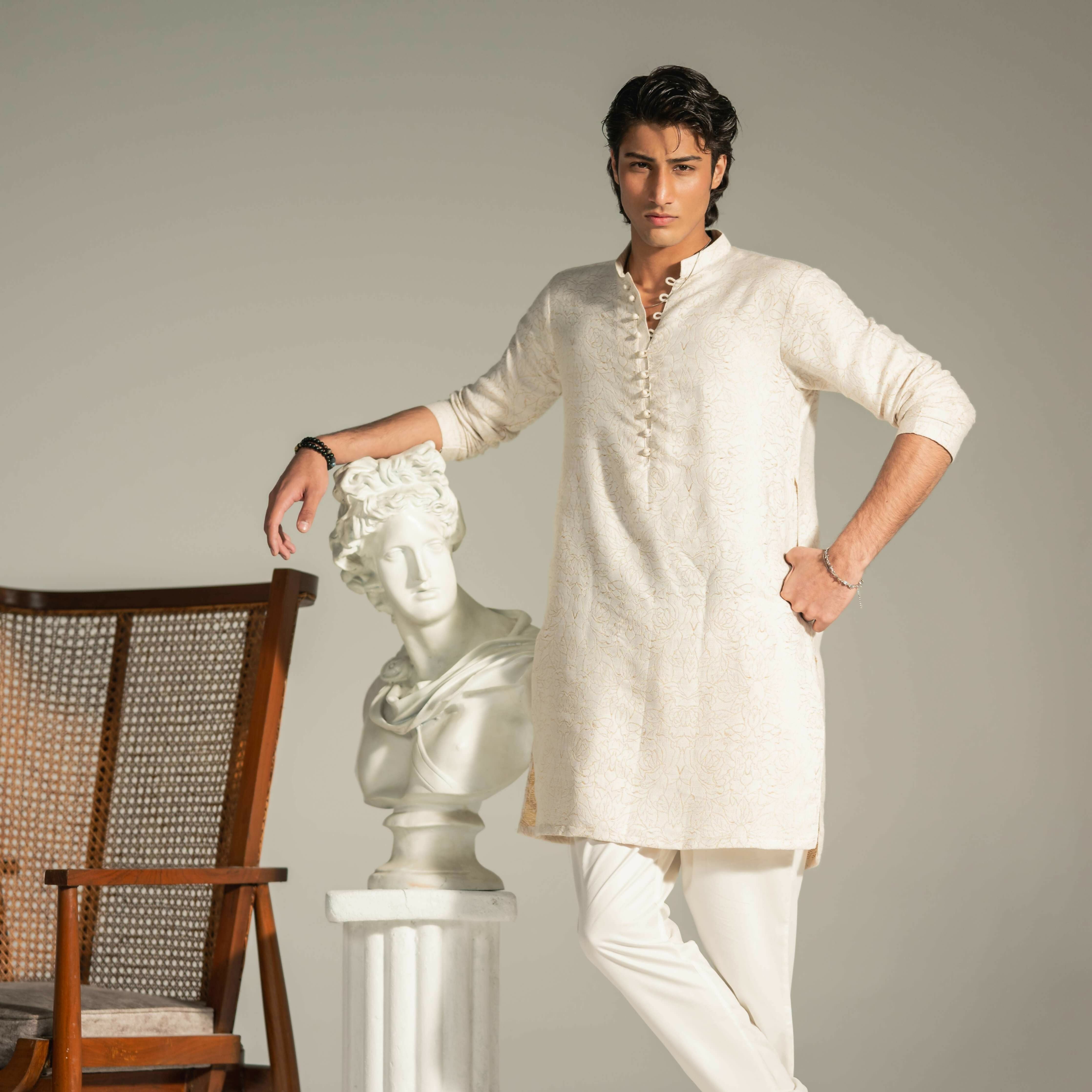 CK 762 White Chikankari Kurta