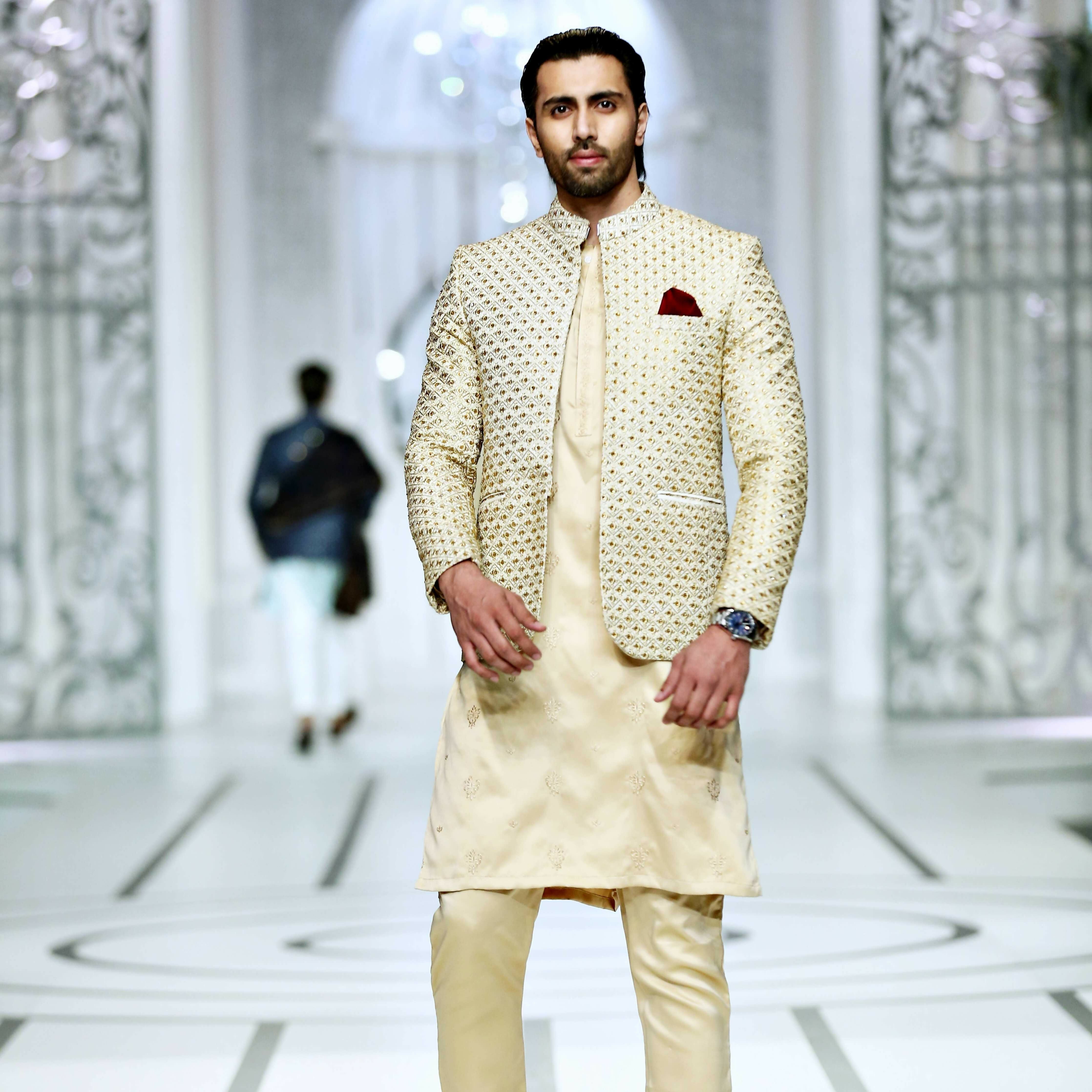 BCW PC 50 Gols Front Open Prince Coat