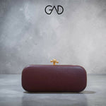 SLEEK LUXURY CLUTCH