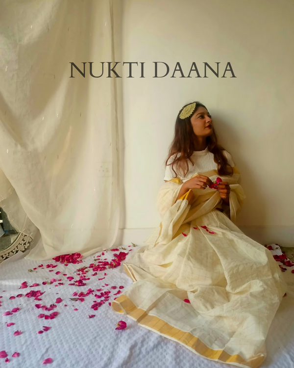 Classic White Saree with golden border