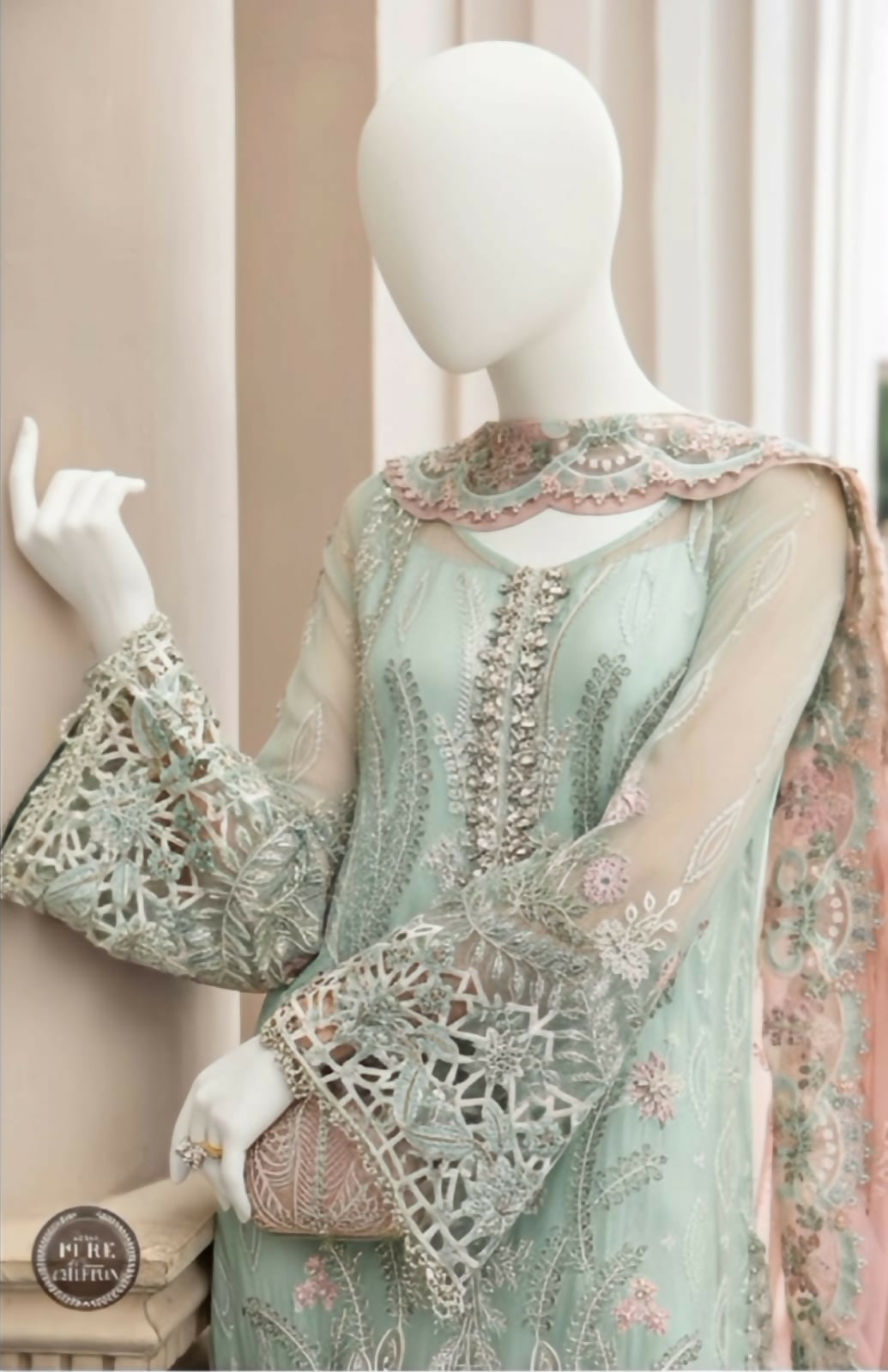 Maria.B – D4 (Champagne Gold Chiffon)