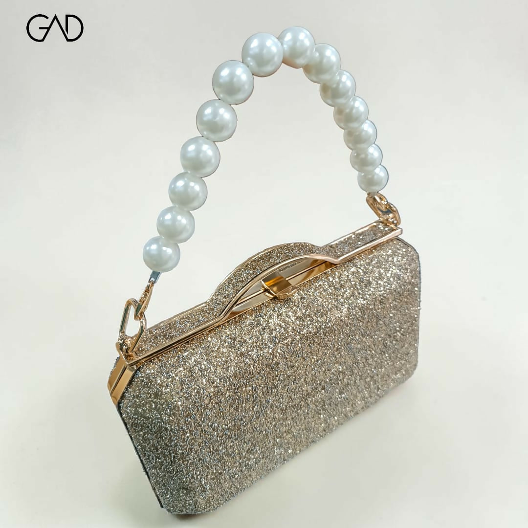 Elegant Glitter Clutch